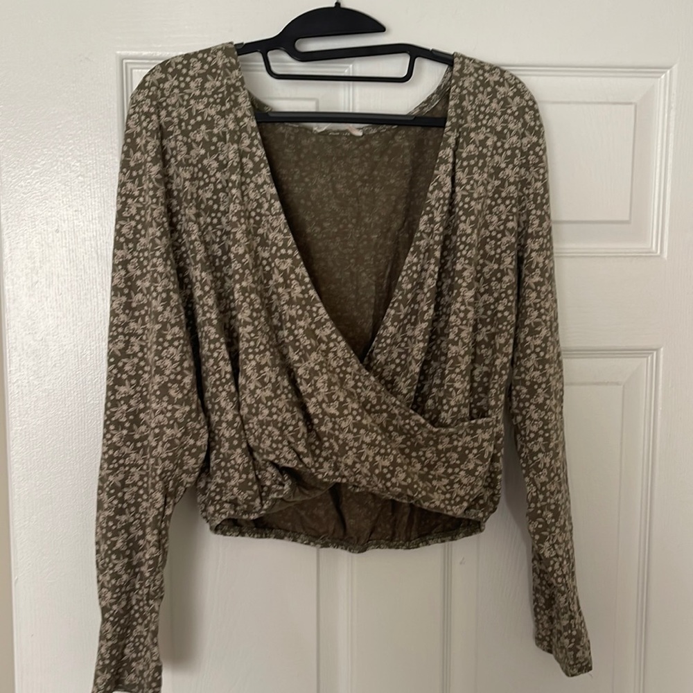 Hunter Green + Cream Floral Cotton Longsleeve Midi Wrap Top. Size XL